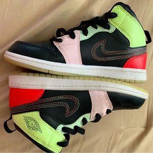 Retro Nike Jordan’s 1 Multicolor Neon Yellow/Pink/Red 3Y Perfect Condition!!